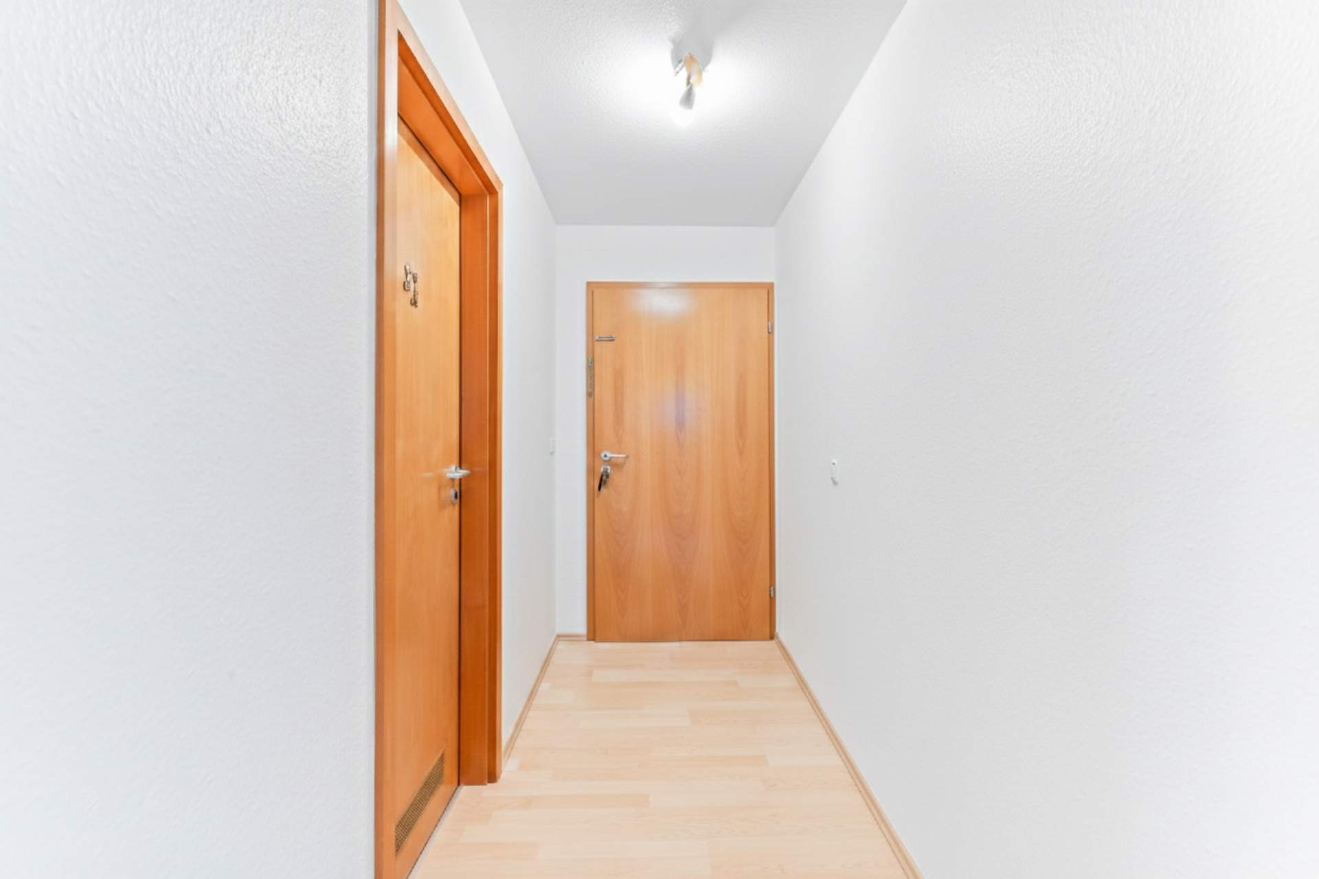 Familienfreundliche 4-Zimmer-Wohnung mit Tiefgaragenstellplatz - Bild 3