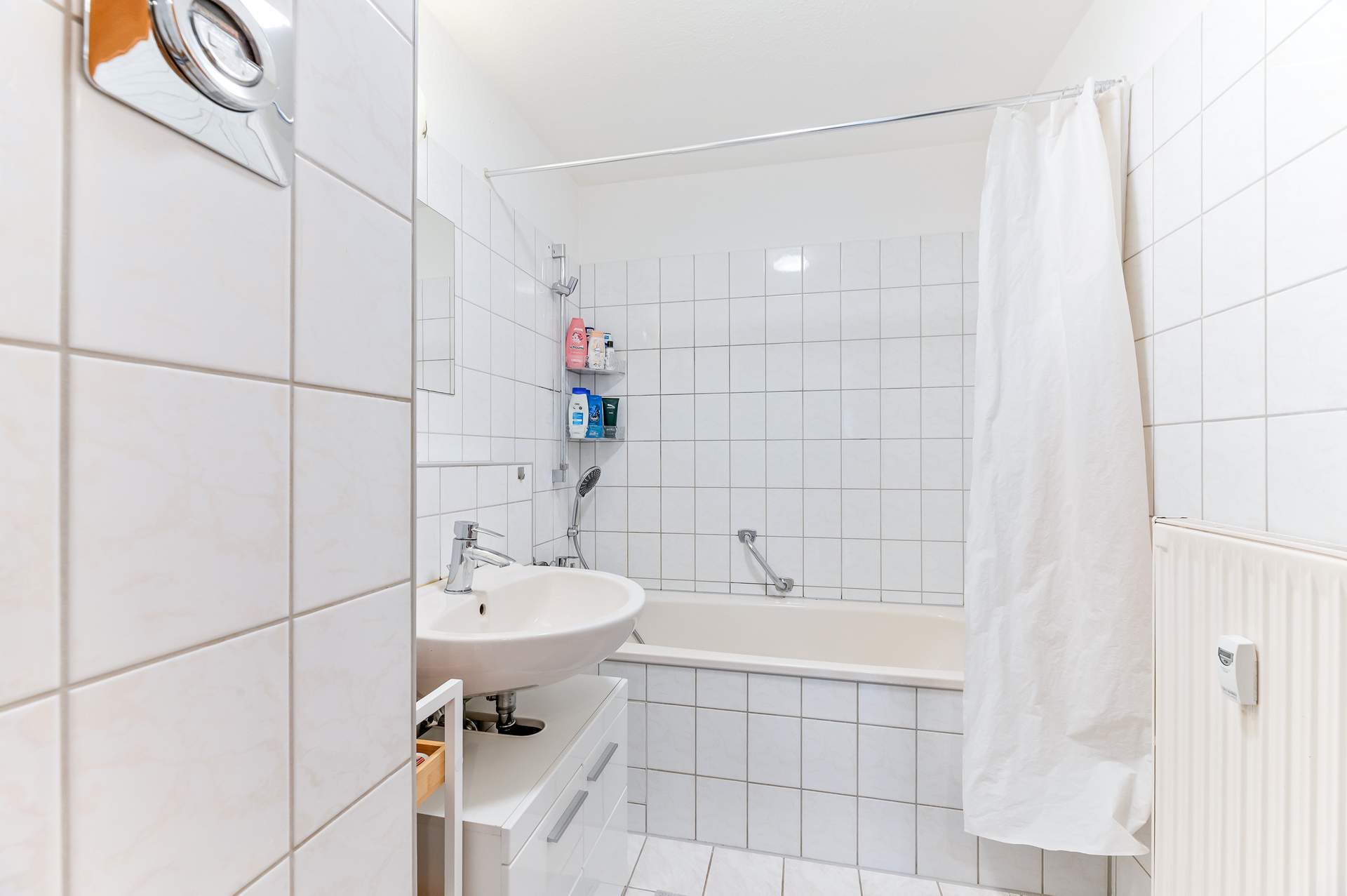 Familienfreundliche 4-Zimmer-Wohnung mit Tiefgaragenstellplatz - Bild 9