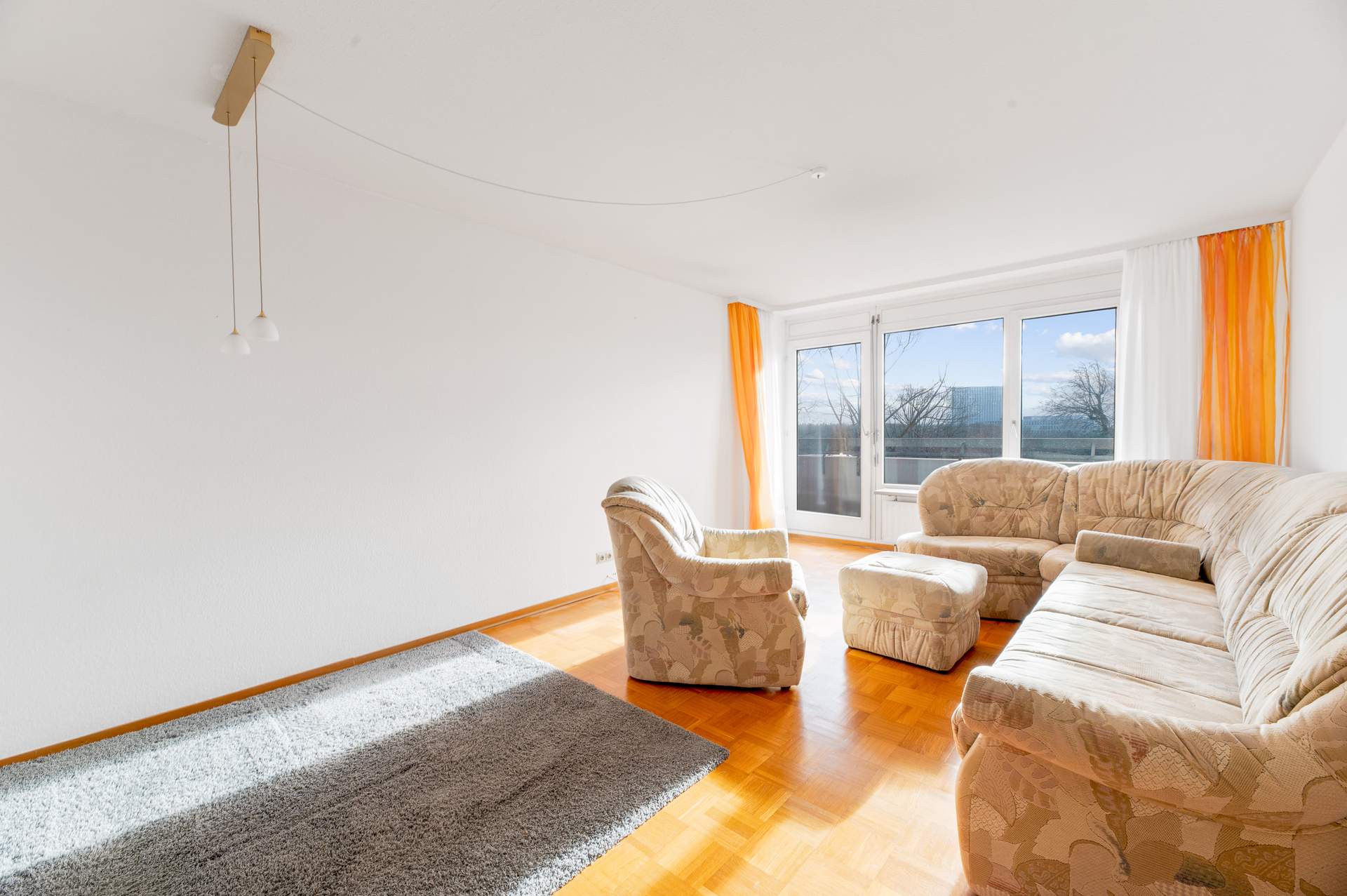 3-Zimmer Etagenwohnung mit TG-Stellplatz und TOP U-Bahn Anbindung - Bild 9