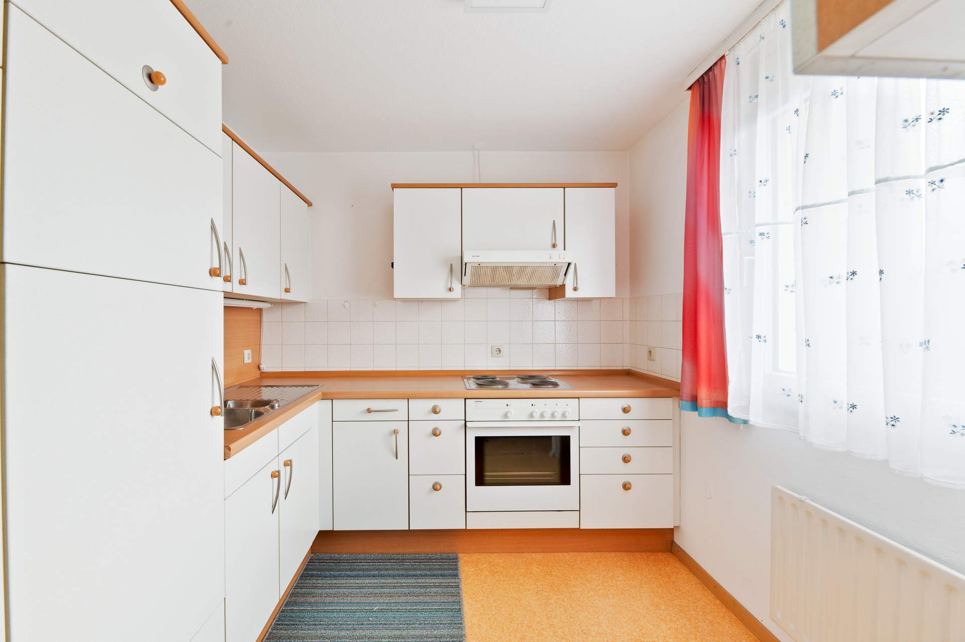 3-Zimmer Etagenwohnung mit TG-Stellplatz und TOP U-Bahn Anbindung - Bild 12