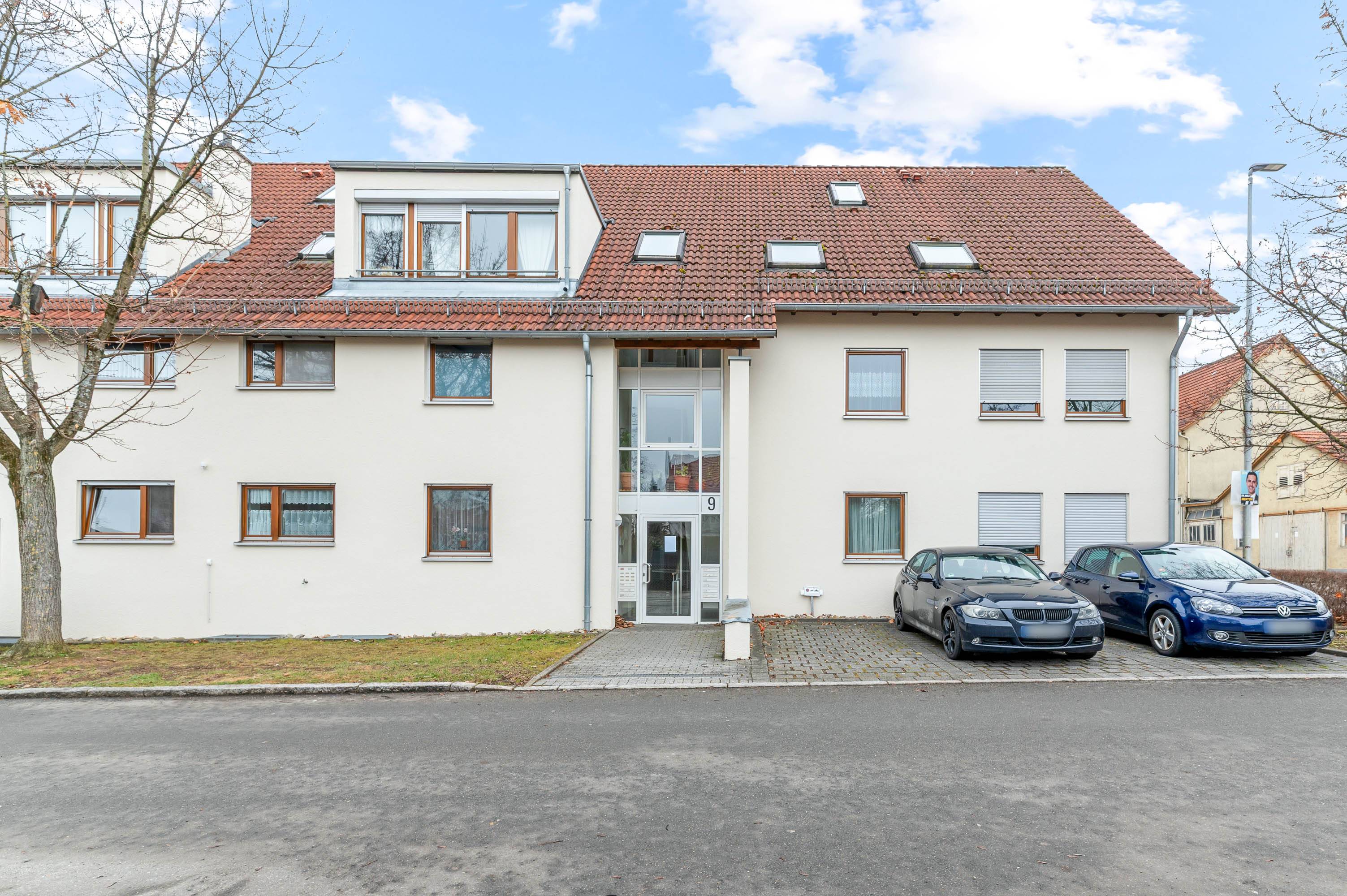 Viel Platz für Ihre Zukunft – Lichtdurchflutete 4-Zimmer-Wohnung mit Balkon in Pfullingen