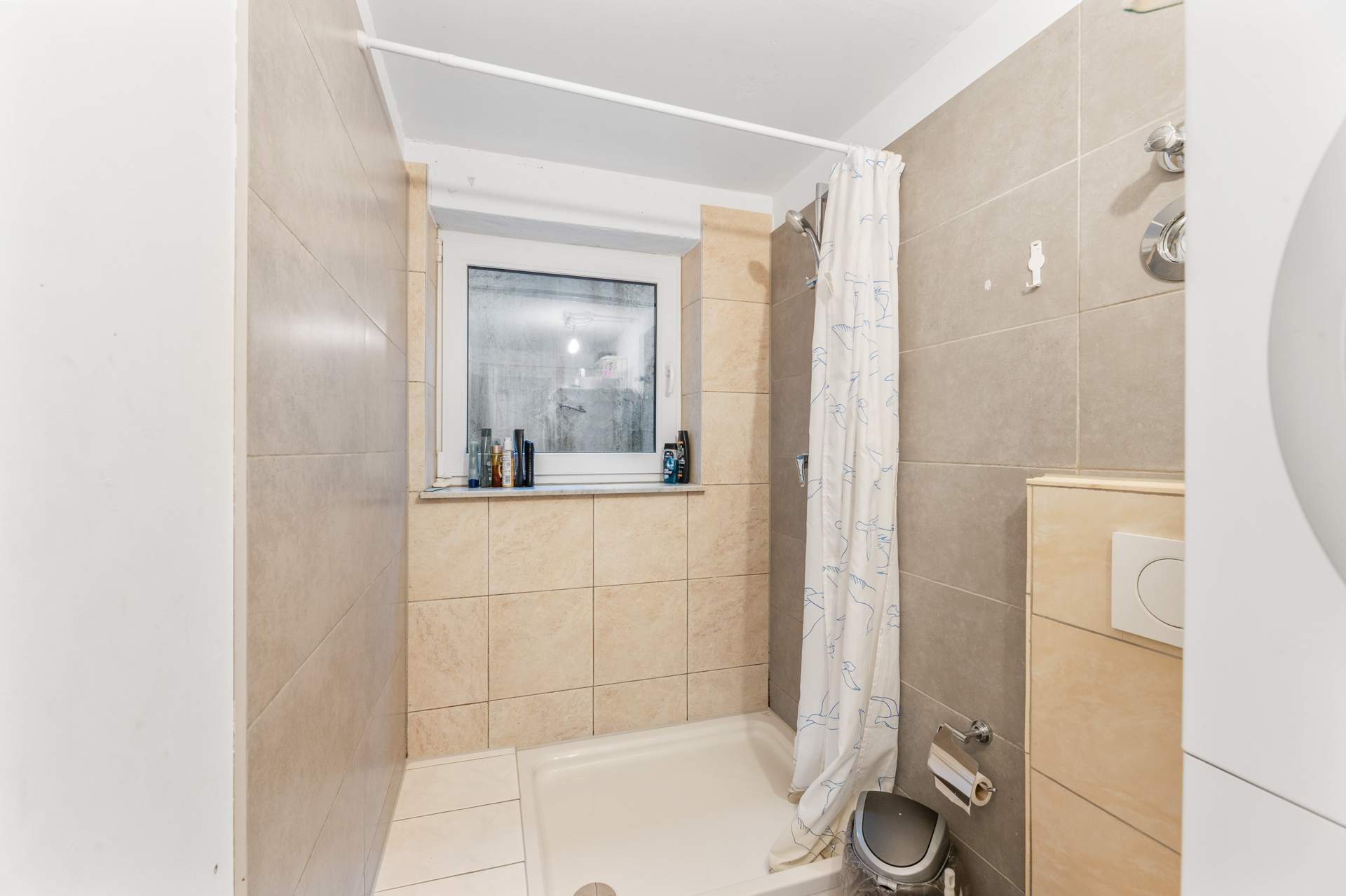 Großzügige Wohnung mit Garten & Doppelgarage – inklusive zwei Apartments! - Bild 20