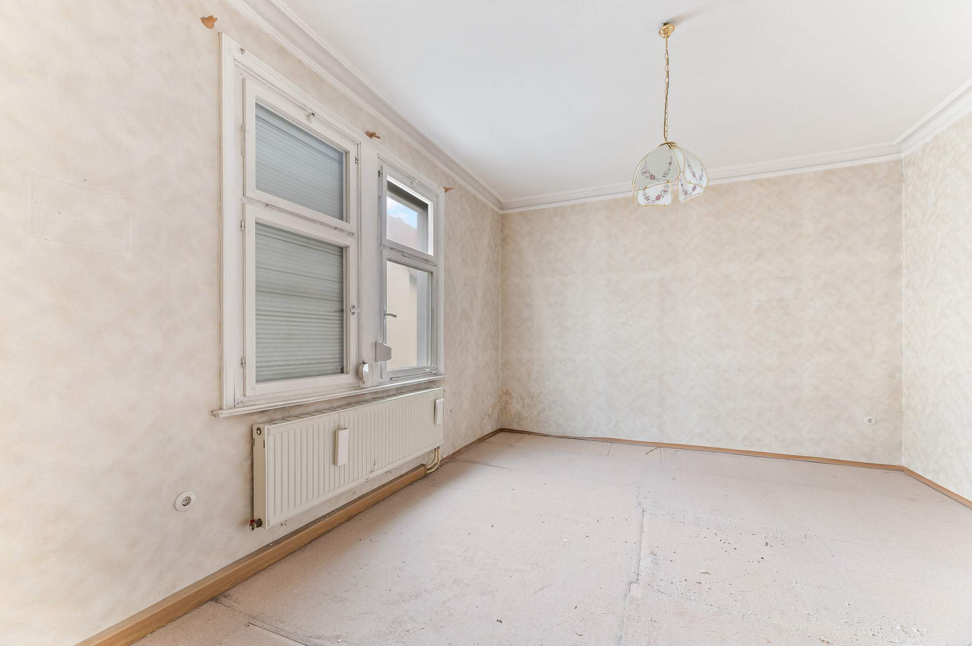 Dreifamilienhaus mit Entwicklungspotenzial in zentraler Lage von Reutlingen - Bild 11