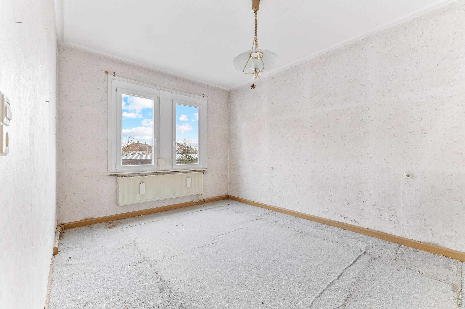 Dreifamilienhaus mit Entwicklungspotenzial in zentraler Lage von Reutlingen - Bild 10