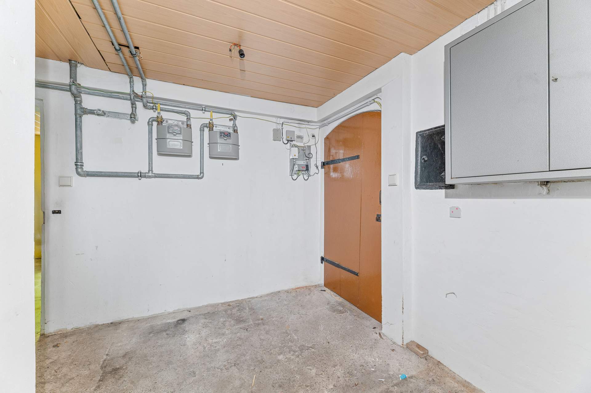 Dreifamilienhaus mit Entwicklungspotenzial in zentraler Lage von Reutlingen - Bild 4