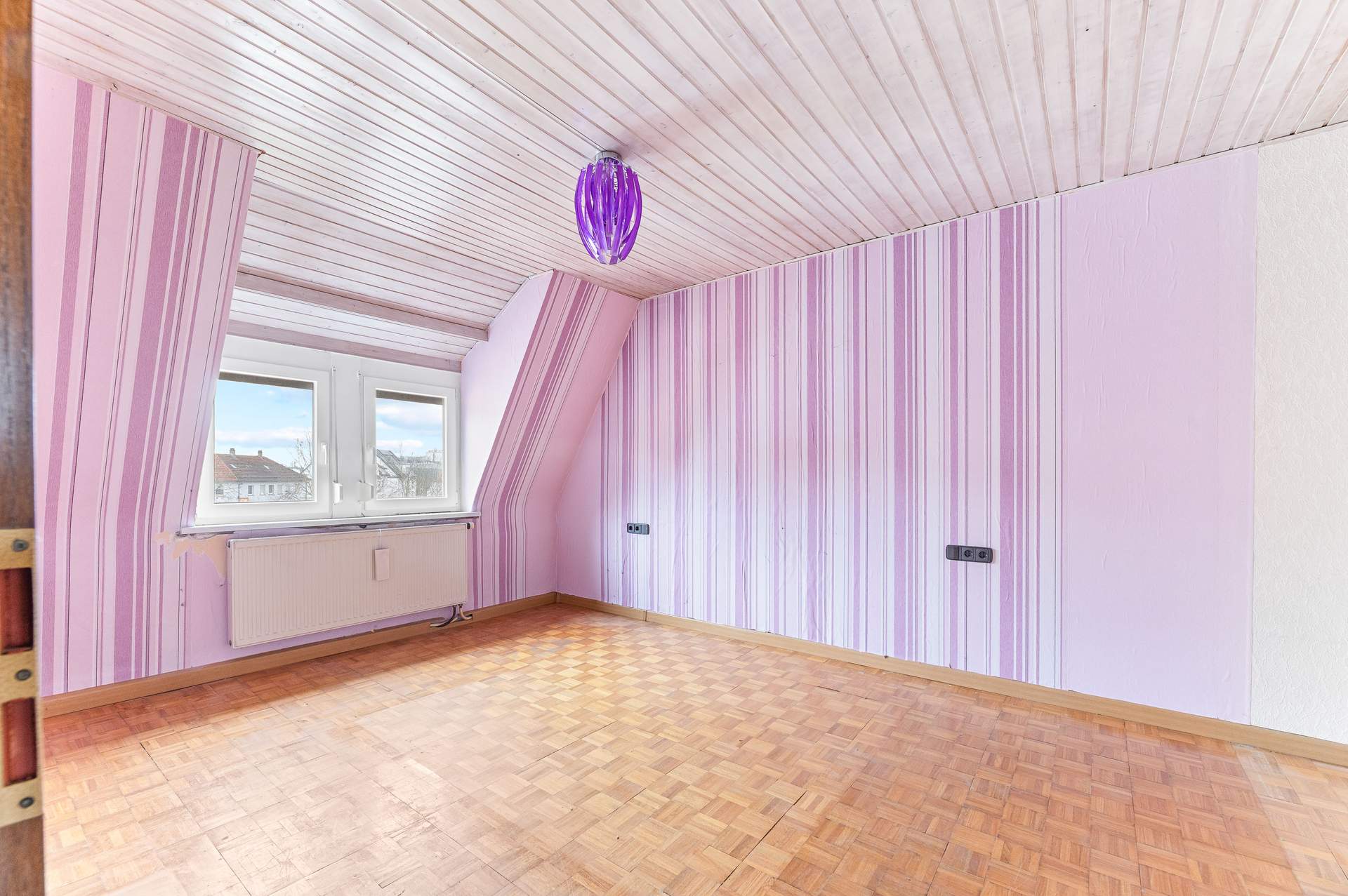 Dreifamilienhaus mit Entwicklungspotenzial in zentraler Lage von Reutlingen - Bild 18