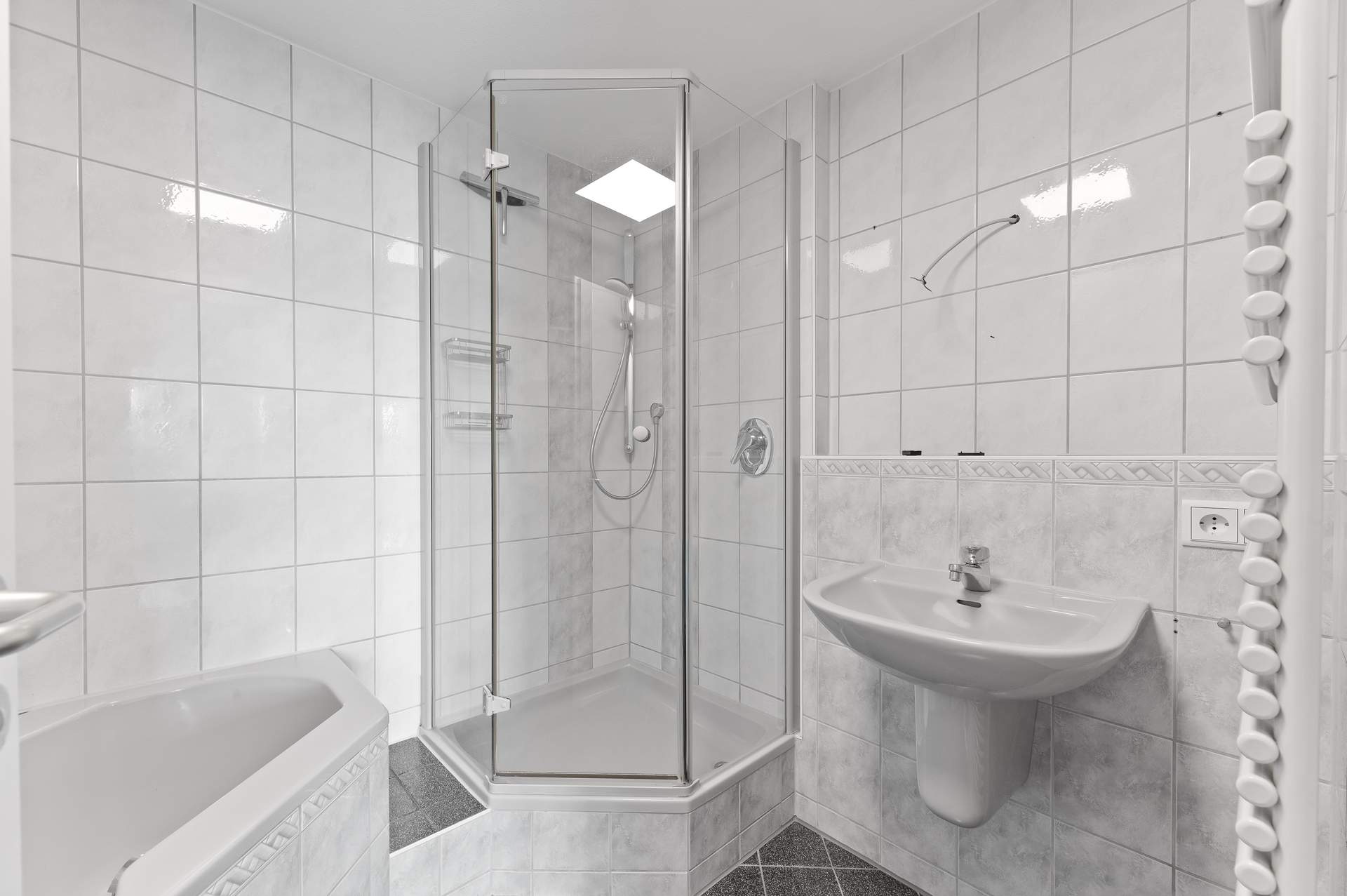 Attraktive 4-Zimmer-Maisonettewohnung in zentraler Lage von Wendlingen - Bild 10