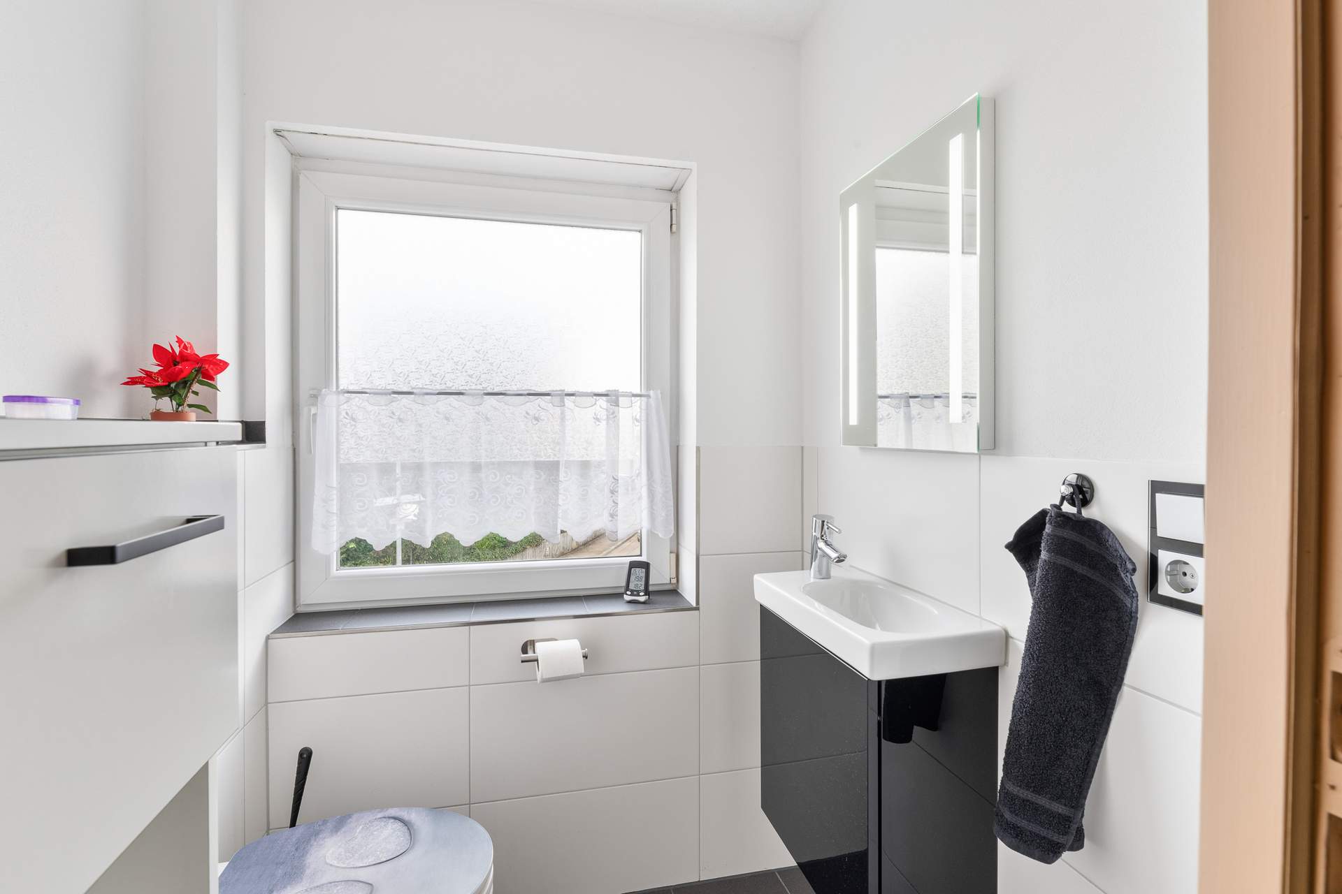 Familiäre Doppelhaushälfte in Altdorf – einziehen und wohlfühlen! - Bild 10