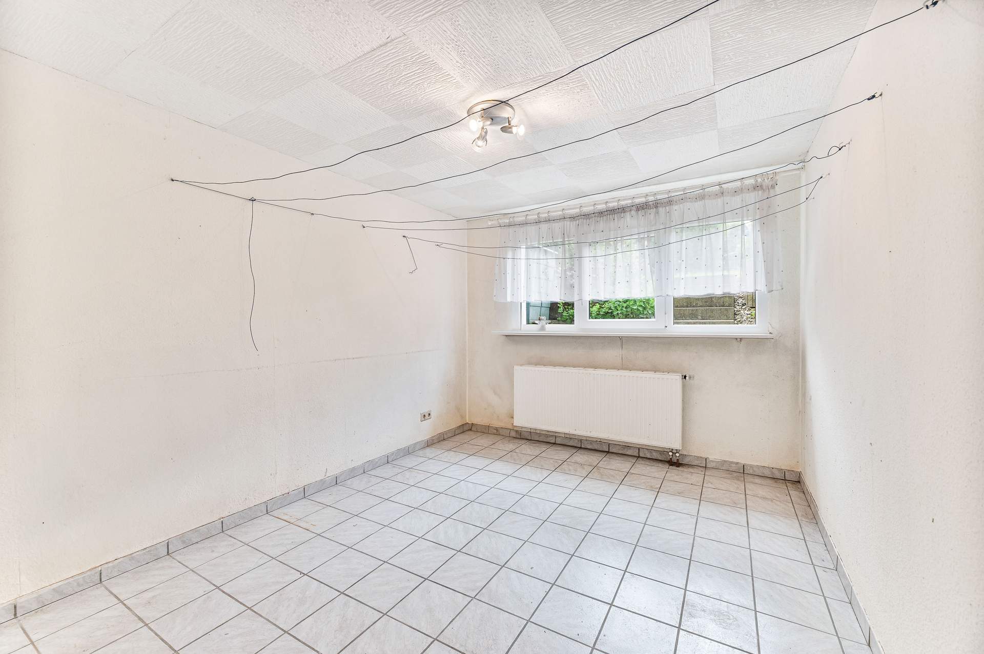 Reihenmittelhaus in ruhiger Ortsrandlage – mit Garten, Garage und viel Platz für die Familie! - Bild 14