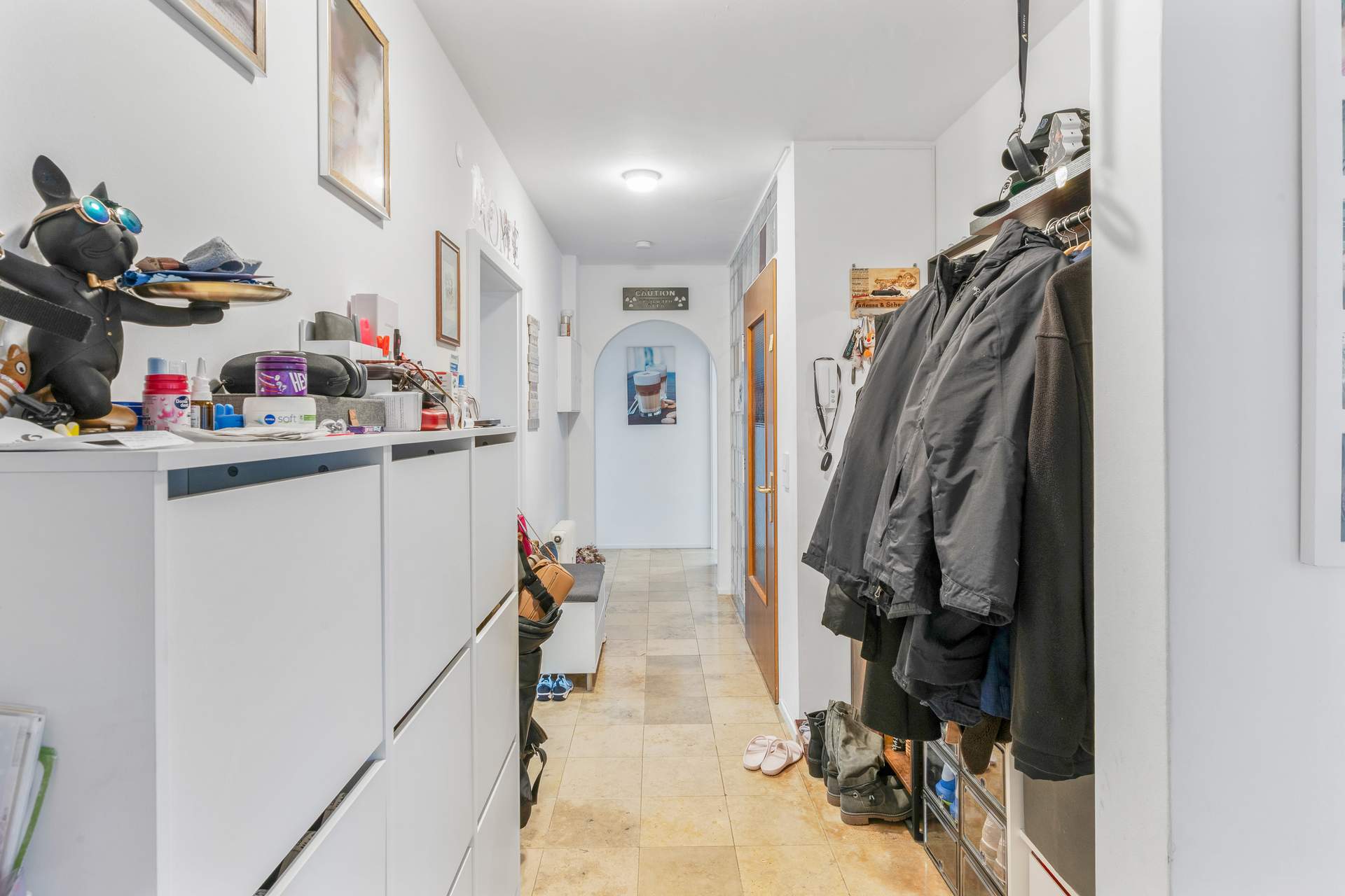 Gepflegte Wohnung mit Wintergarten und eigenem Garten in Ostfildern-Nellingen - Bild 2