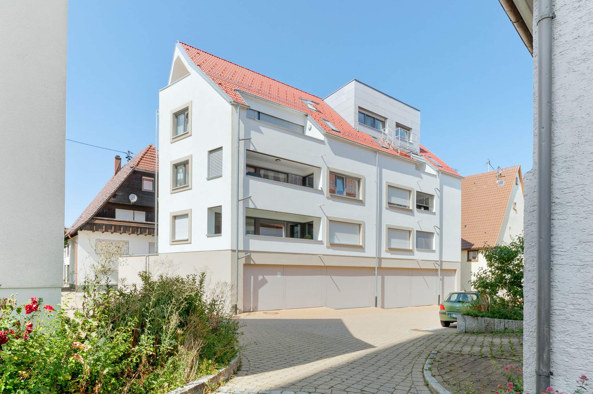 Luxus über den Dächern: 4,5-Zimmer-Dachgeschosswohnung mit 360°-Panoramablick in Schömberg! - Bild 21