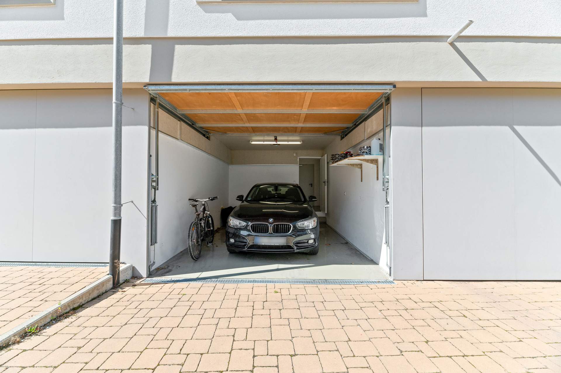 Luxus über den Dächern: 4,5-Zimmer-Dachgeschosswohnung mit 360°-Panoramablick in Schömberg! - Bild 20