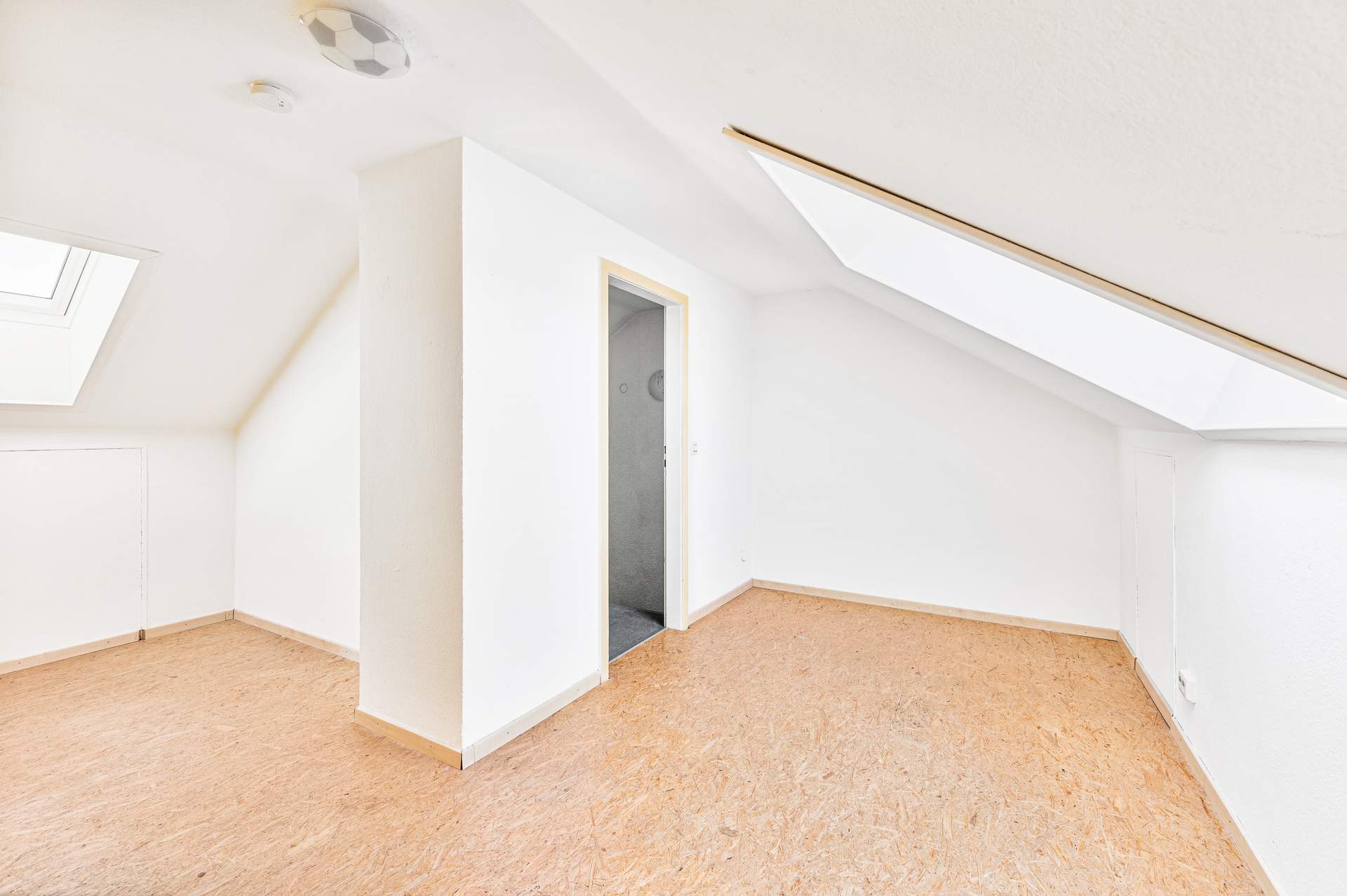 Kompakt, ruhig gelegen und mit Garage - Bild 13