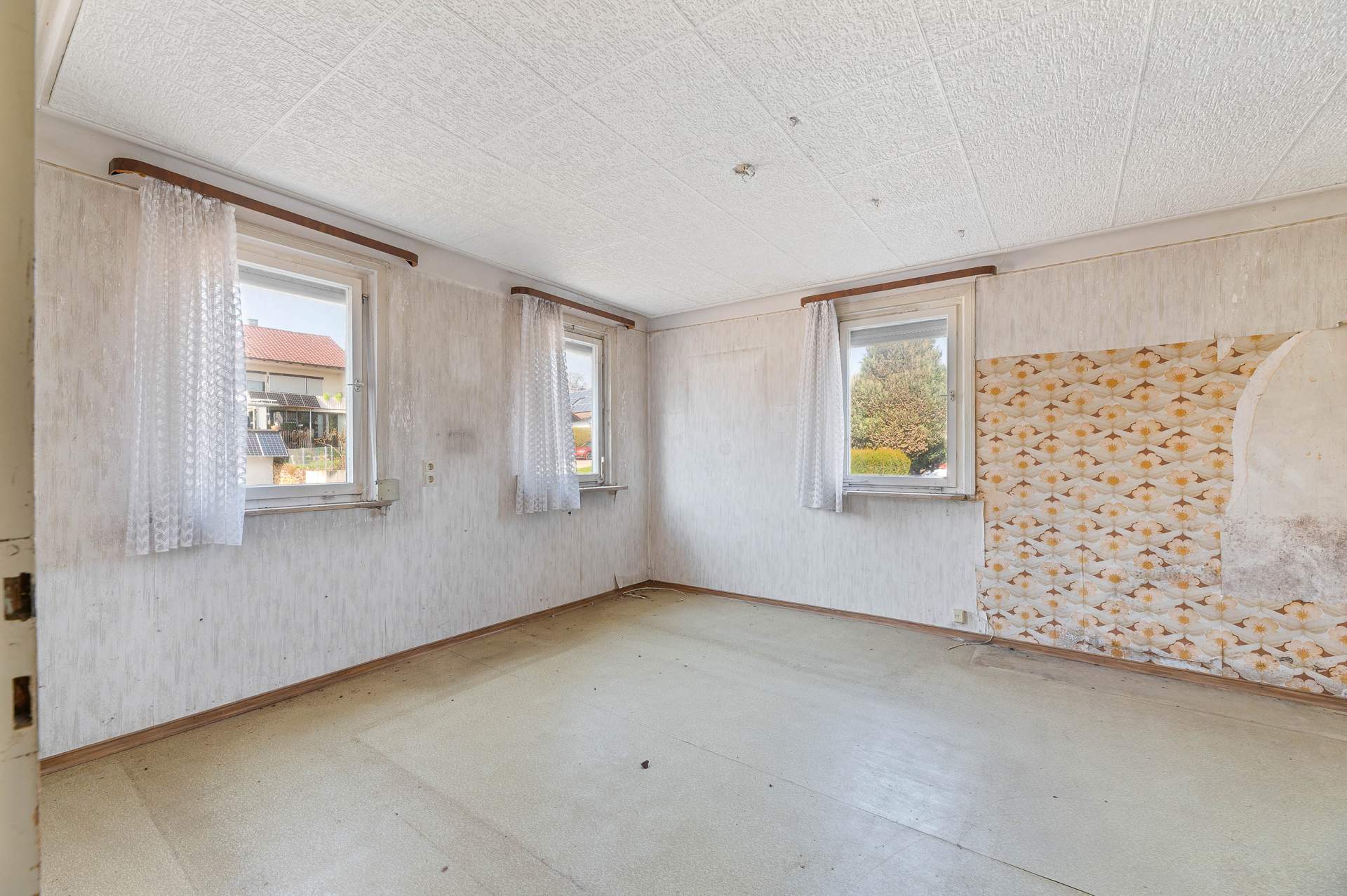 Grundstück mit Bauernhaus - Bild 8