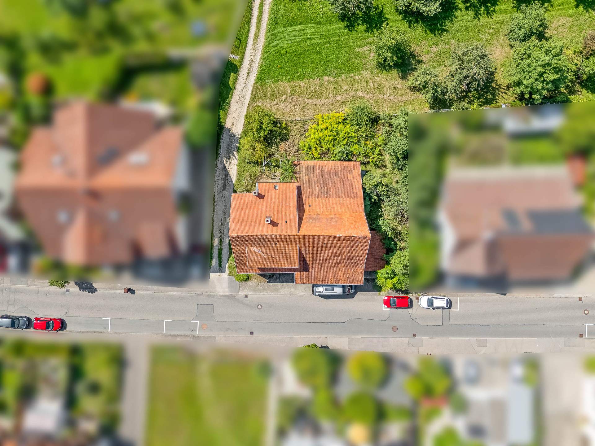 Grundstück mit Bauernhaus in Ortsrandlage - Bild 4