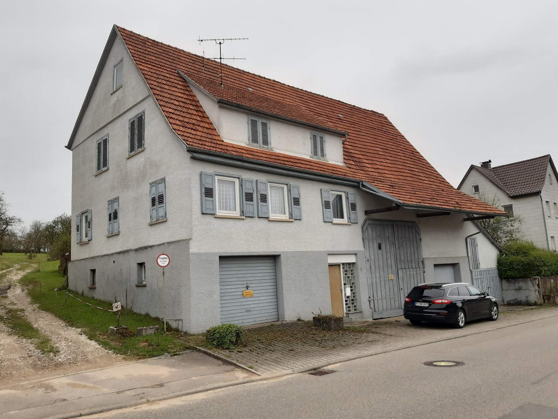 Grundstück mit Bauernhaus in Ortsrandlage - Bild 12